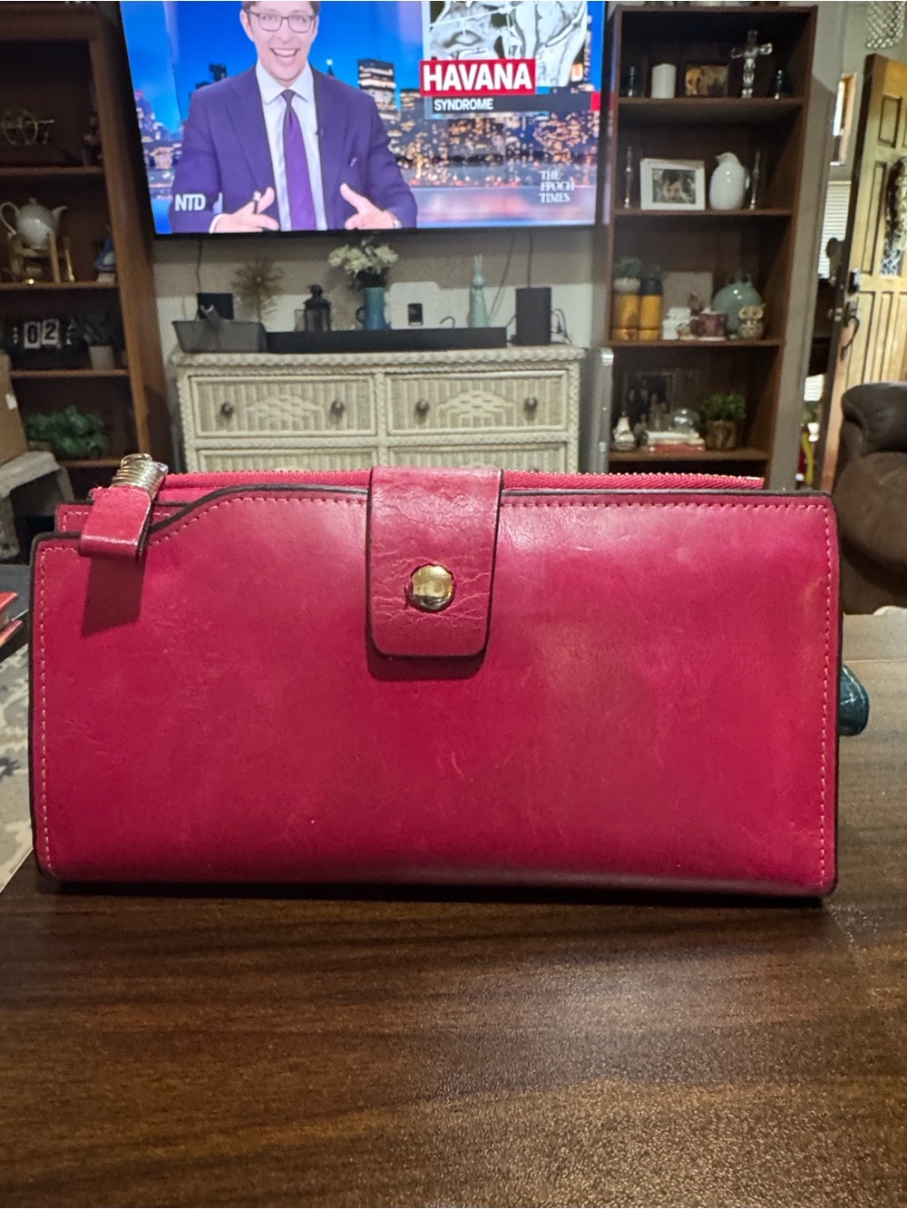 Women’s Leather Wallet Clutch - Pink